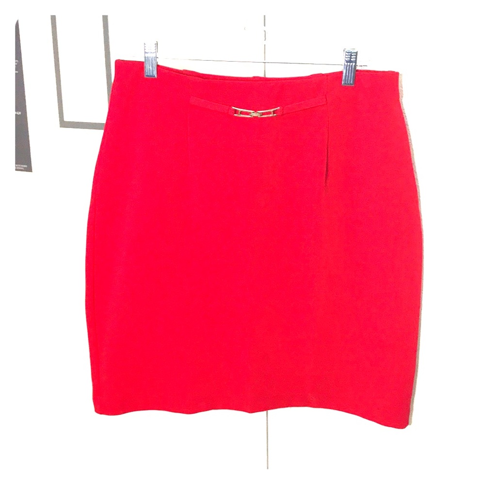 Red pencil skirt w belt stretch Medium Briggs NY